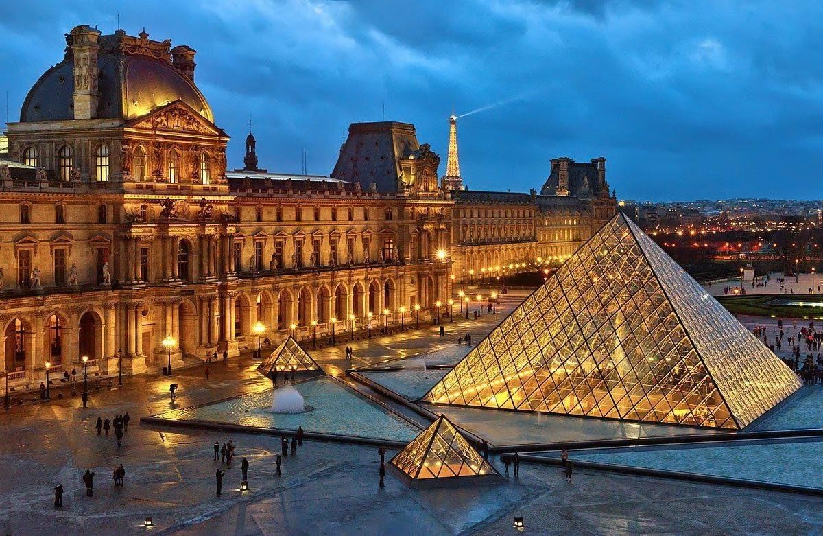 Louvre Museum